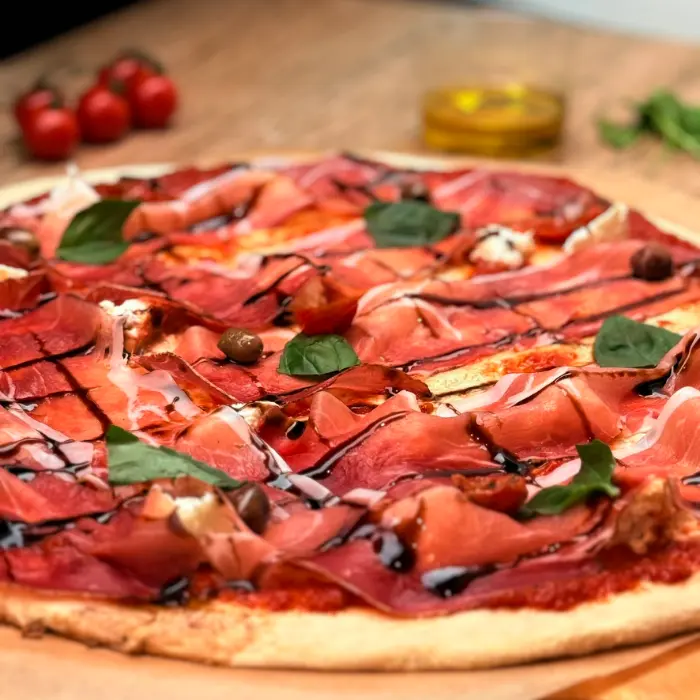 La Pizza du dimanche soir pizza giulia.webp
