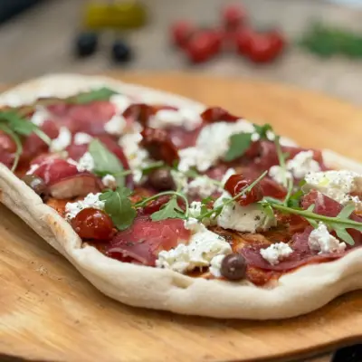Pizza du dimanche soir Pinsa bresaola huile agrumes.webp