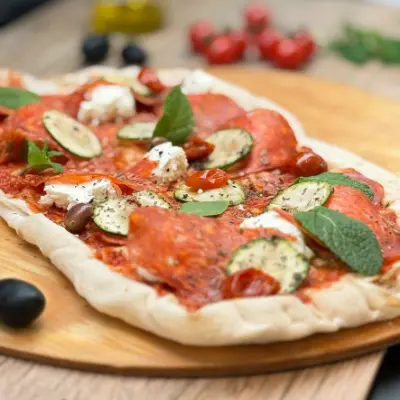 Pizza du dimanche soir Pinsa piccante.webp