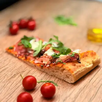 la pizza du dimanche soir altaglio emma.webp